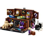 76785-LEGO-Wednesday-apartamento-do-maozinha -10-